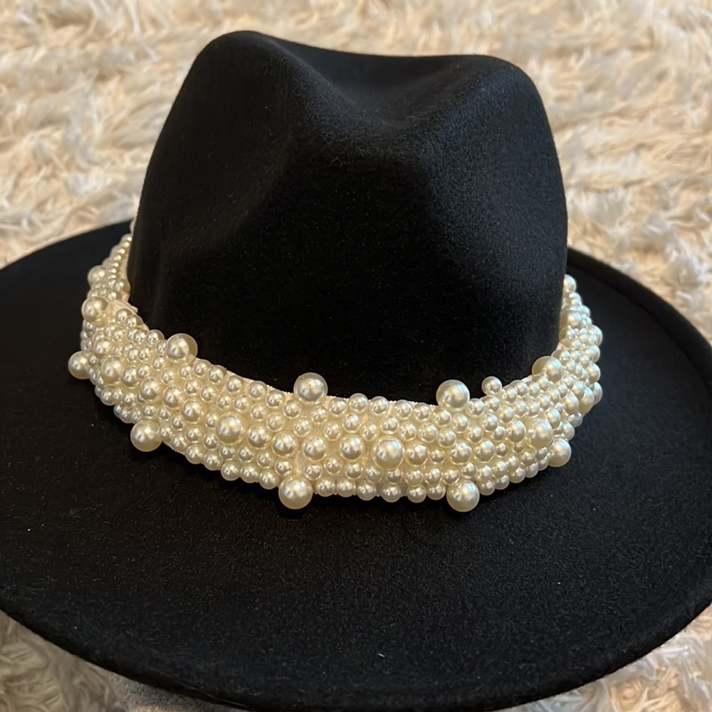 Black Fedora Hat W/ Pearl Band
